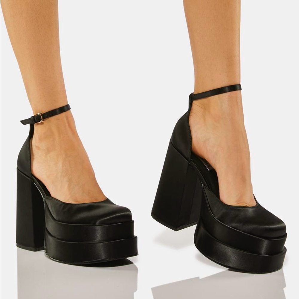 Steve Madden Platform Heel (Charlize)